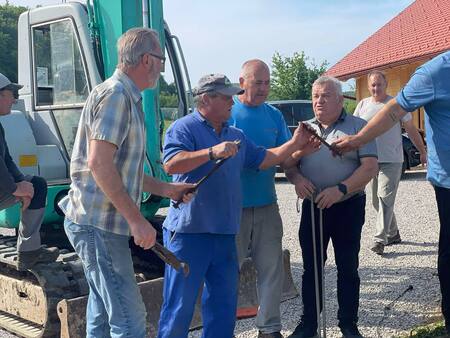 Postavljanje prve od dveh pres, 03052025, foto ALS (1)